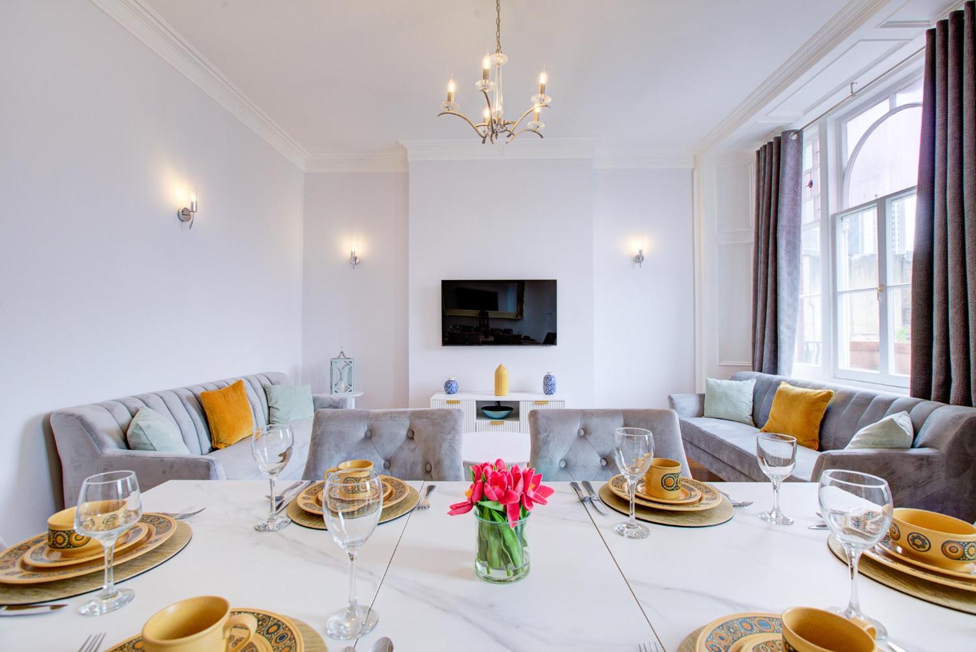 Hyde Park Apartment London